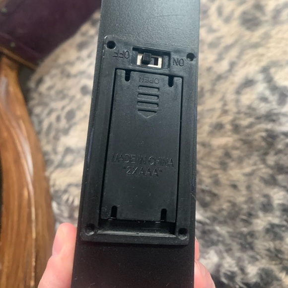 ⭐️🦇 Bat Light Up LED Table Top or Wall Decor Halloween - Picture 3 of 5